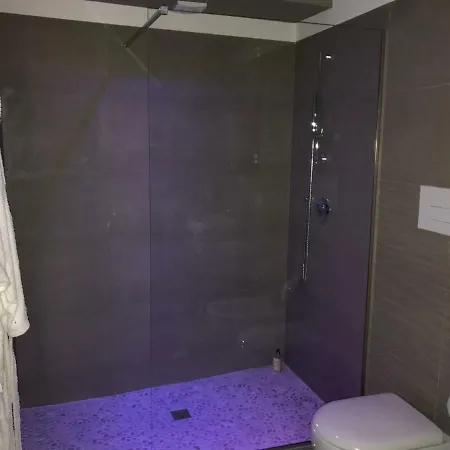 Апартаменты The Luxurysuite *