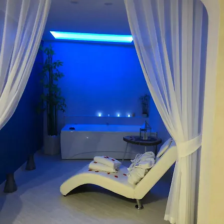 Апартаменты The Luxurysuite *