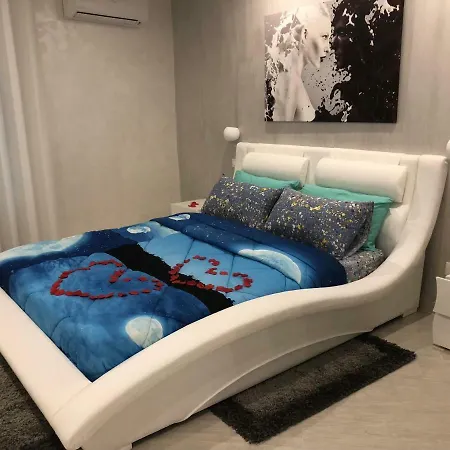 Апартаменты The Luxurysuite