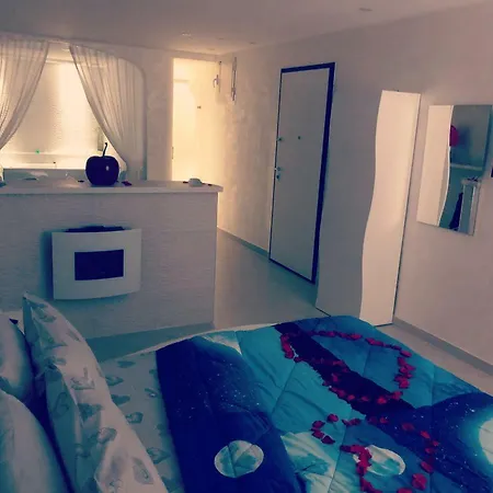 The Luxurysuite Апартаменты Барлетта