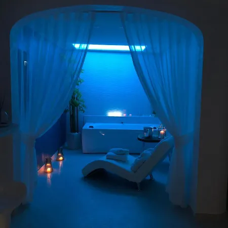 Апартаменты The Luxurysuite Барлетта